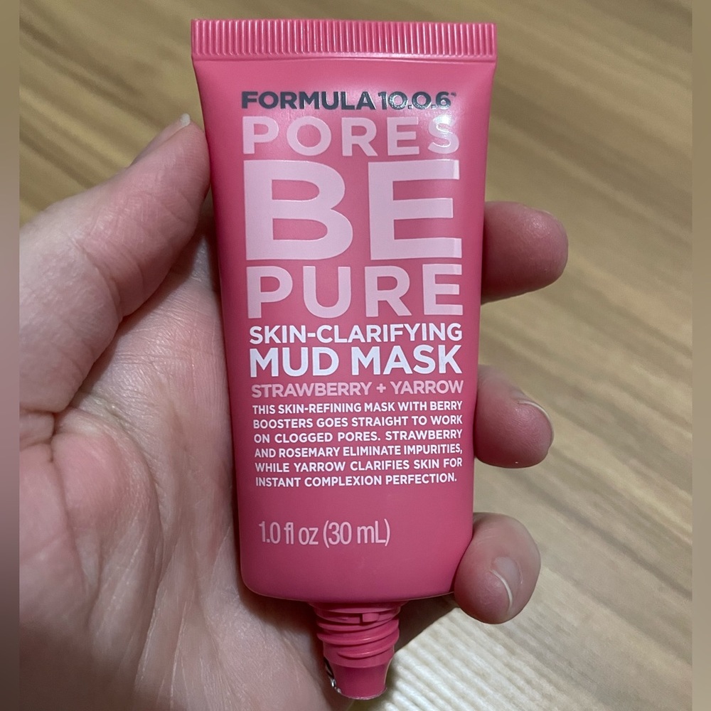 NEW Formula 10.0.6 Face Masks - 1 oz tubes - Picture 3 of 4
